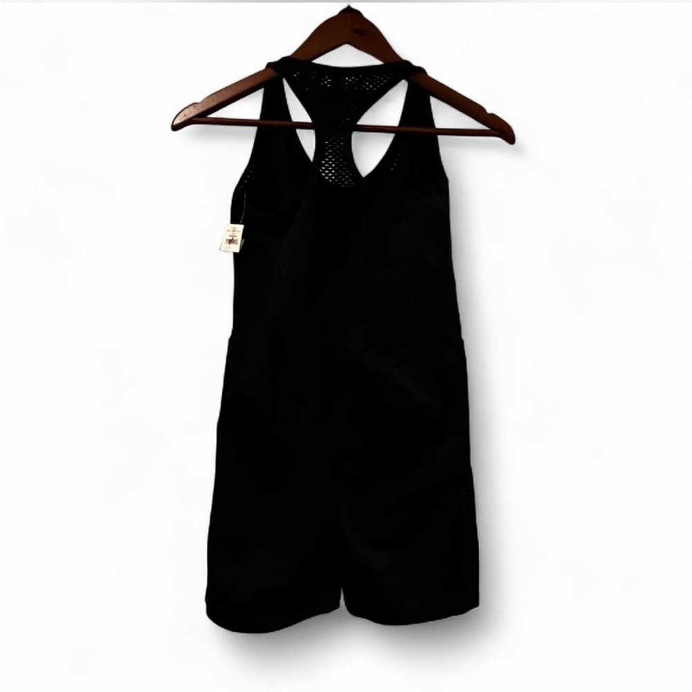 NWT Aerie OFFLINE Seamless Black Athletic Romper Size Medium - Picture 4 of 7
